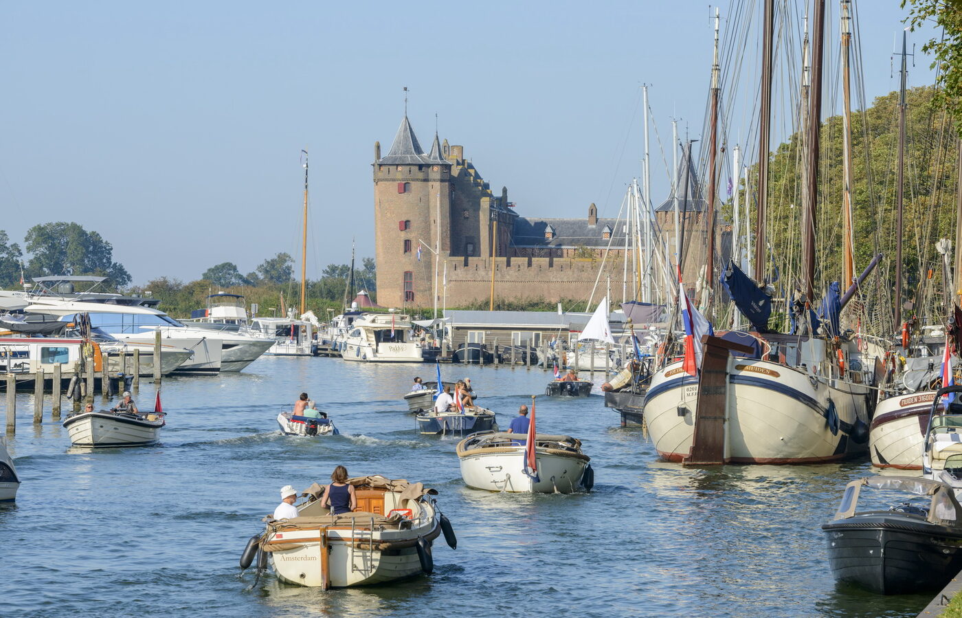 Muiden met het Muiderslot