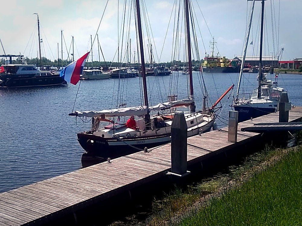 Een Skoit in de haven van Hoogeveen